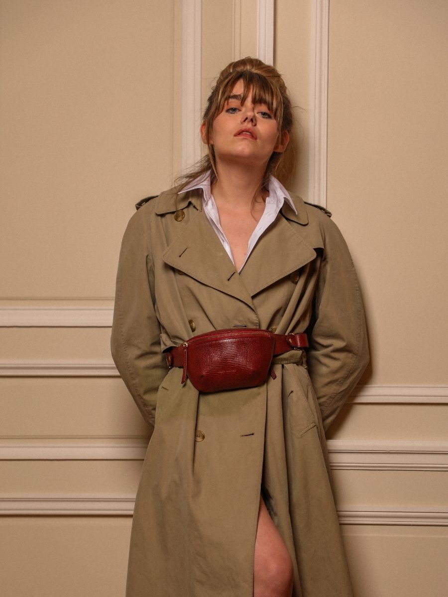 red-leather-fanny-pack-labanane-xs-1960-paul-marius-campaign-picture-m503xs-l-r