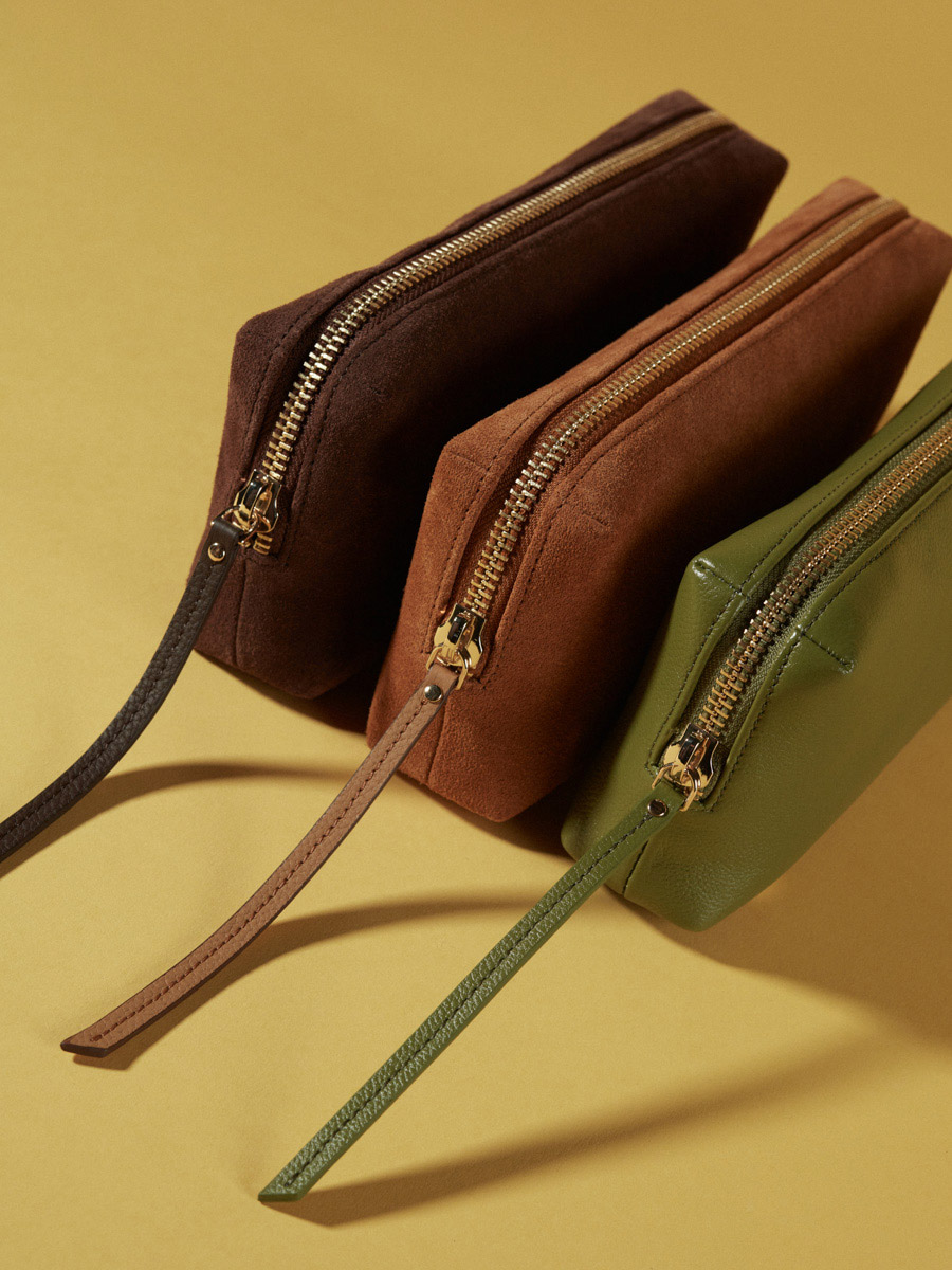 toiletry-bag-brown-adam-brick-focus-material-view-m79-su-co