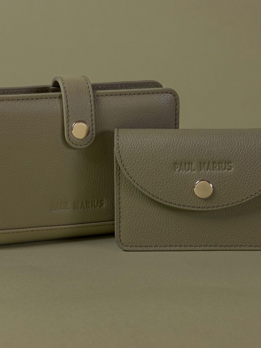 purse-leather-basile-almond-focus-material-view-m75-al