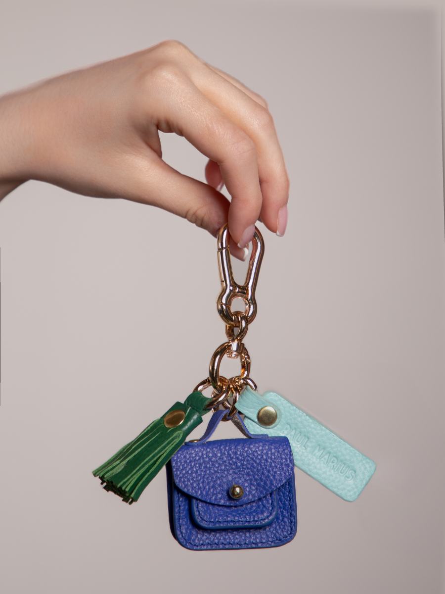 blue-leather-key-ring-leporte-cle-breloque-azur-sky-blue-paul-marius-ambient-picture-lkc-logo-az-l-blu