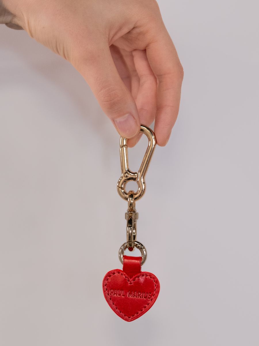 red-leather-key-ring-labreloque-coeur-red-paul-marius-ambient-picture-lkc-heart-r
