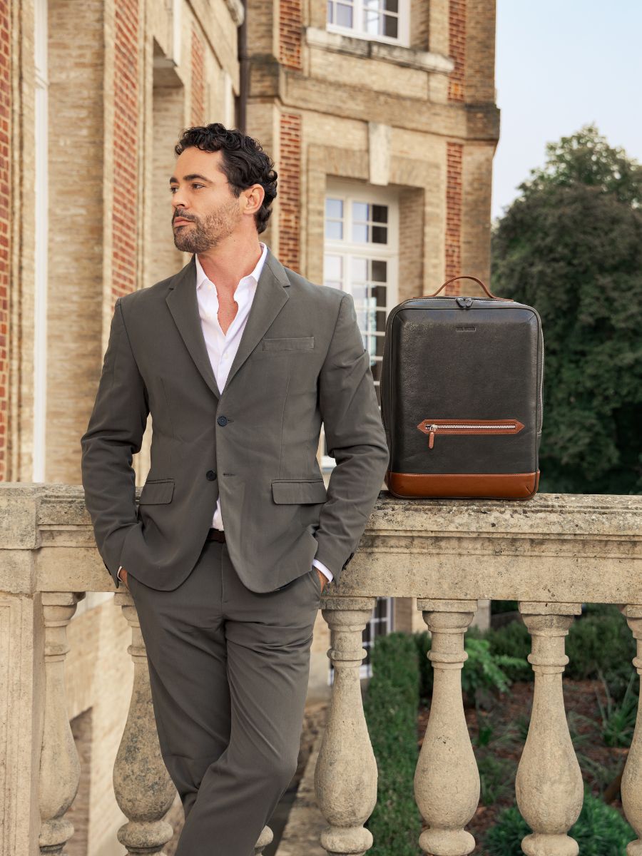 green-brown-leather-bagpack-charles-english-green-light-brown-paul-marius-ambient-view-picture-b11-gr-l