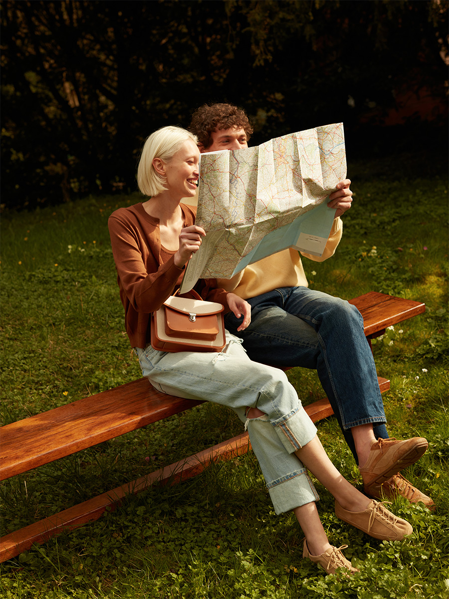 Biege canvas handbag Mademoiselle George Escapade -  Beige Canvas back view