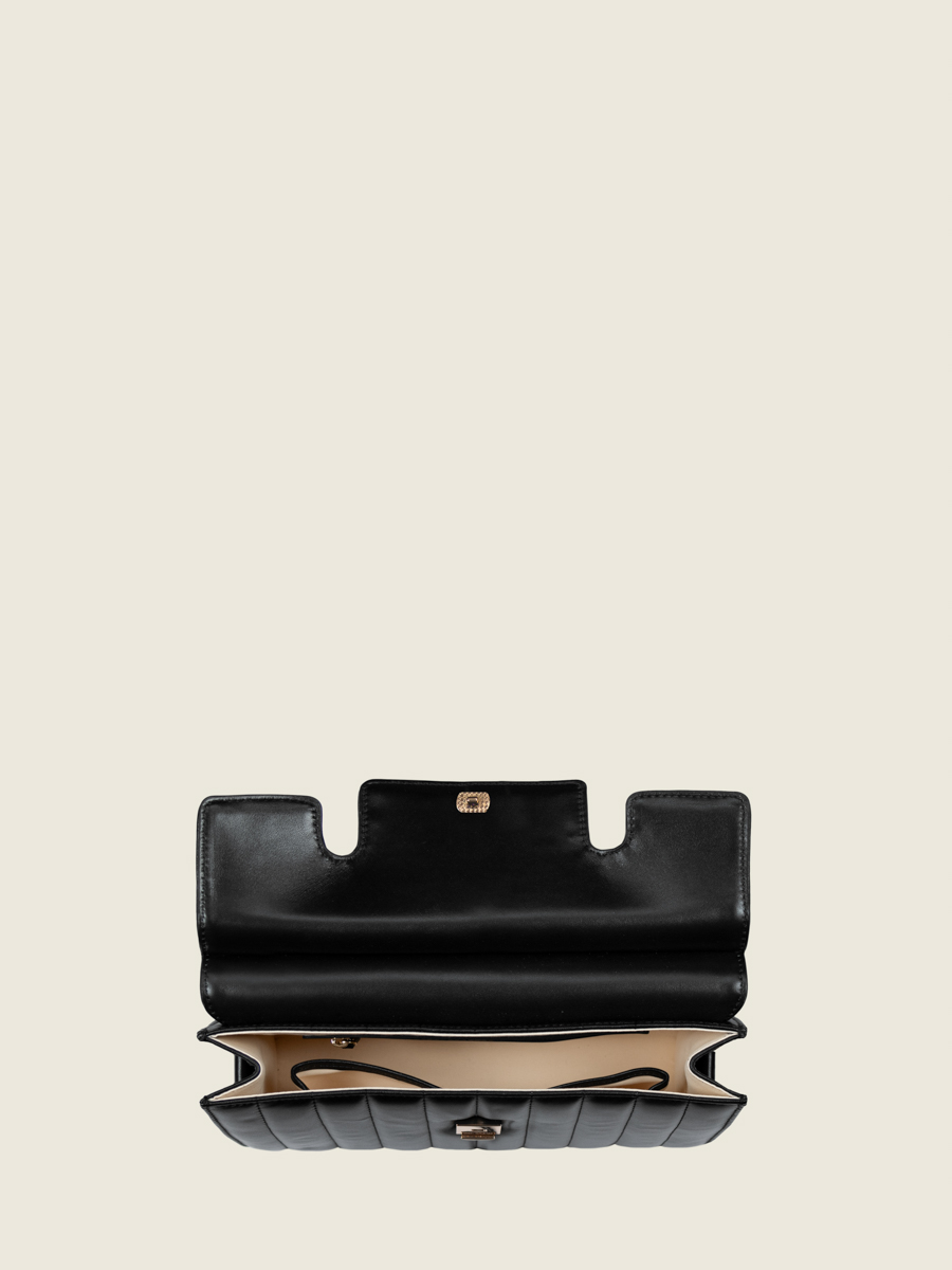 quilted-baguette-bag-leather-gabrielle-sellerie-black-inside-view-w42-mat-s-b
