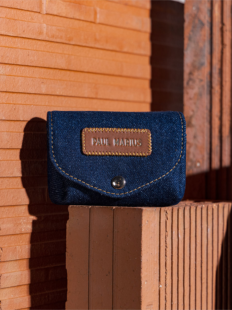 purse-blue-jean-legustave-denim-brut-ambient-view-clp-dblu-denim