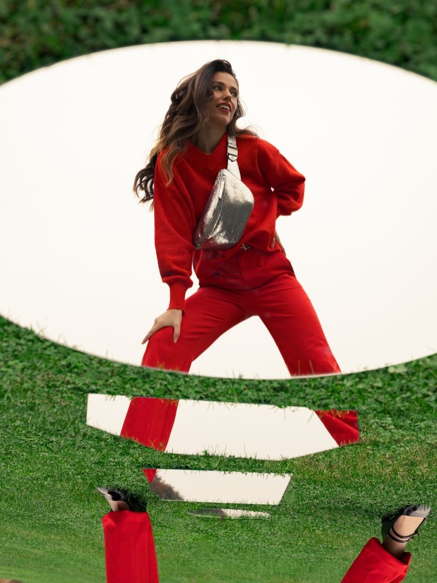 fanny-pack-labanane-miroir-silver-campaign-view-m503-mir