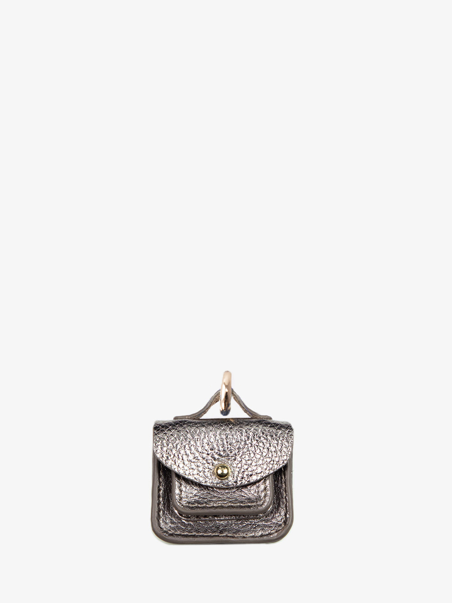 steel-leather-key-ring-labreloque-mademoiselle-george-paul-marius-campaign-picture-lkc-w05-gm