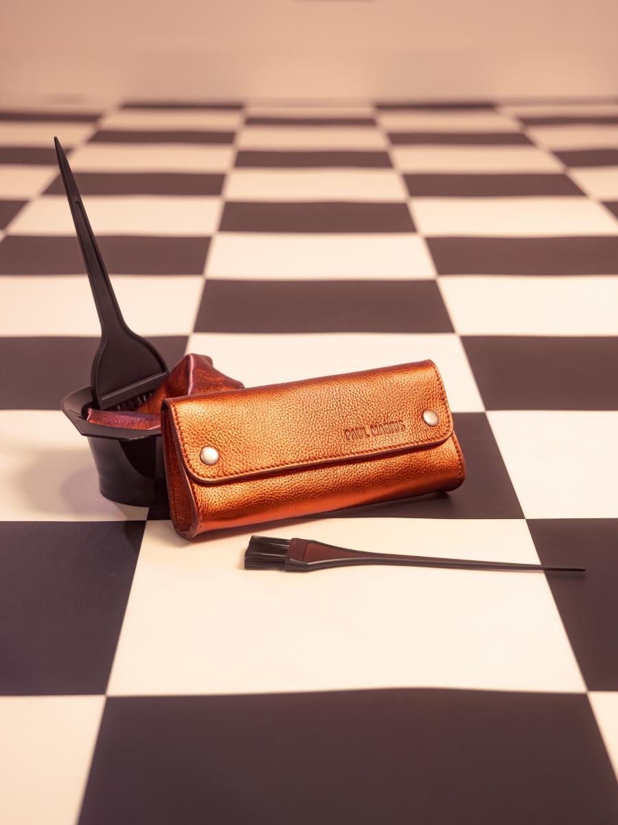 copper-metallic-leather-pencil-case-latrousse-de-paul-ginger-paul-marius-inside-picture-m58-m-o