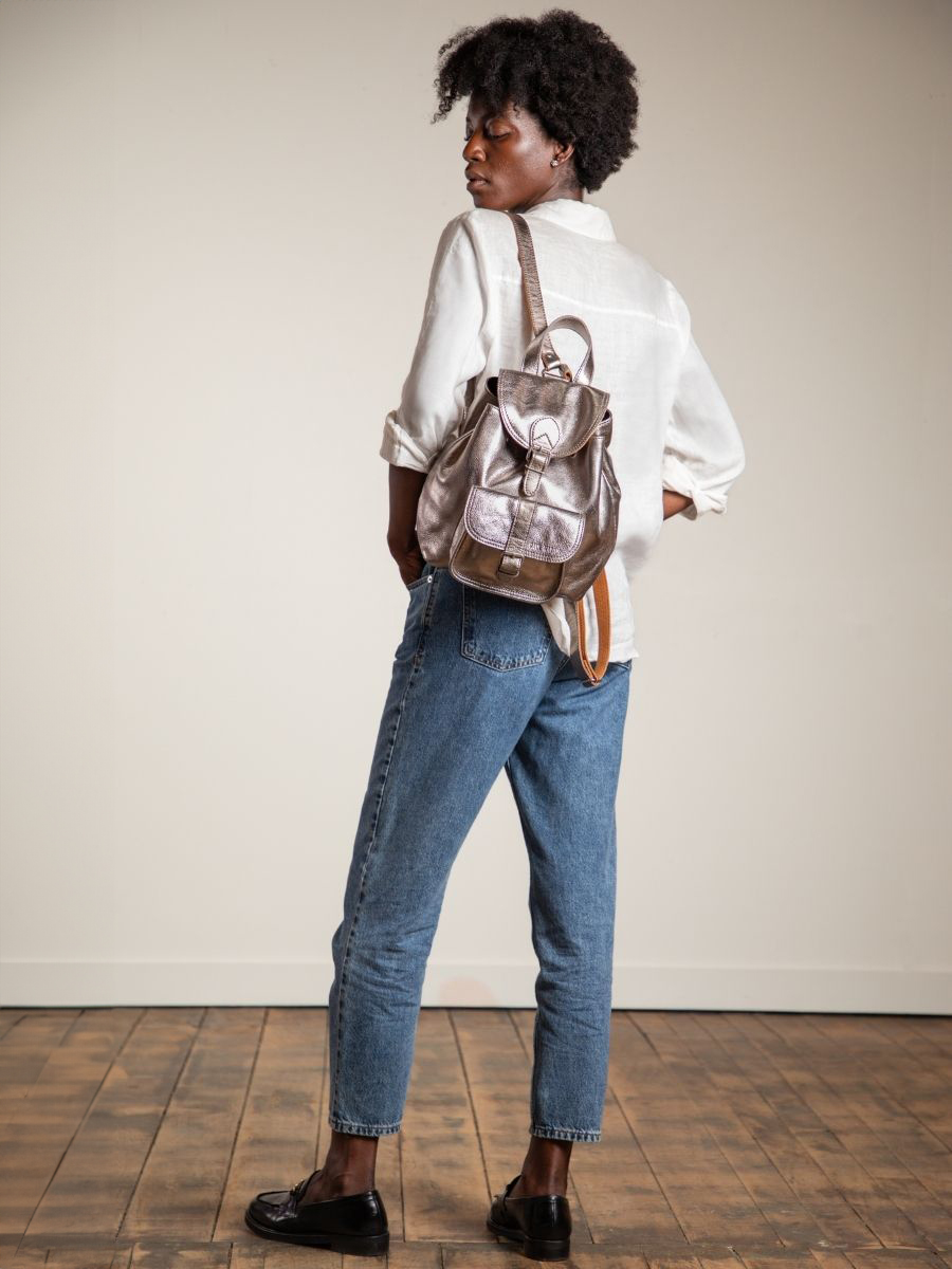 silver-leather-backpack-lebaroudeur-steel-paul-marius-campaign-picture-m40-gm