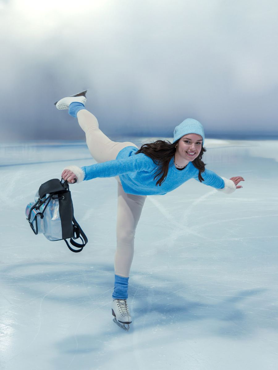 backpack-bag-lebaroudeur-givre-holographic-black-focus-material-view-m40-giv