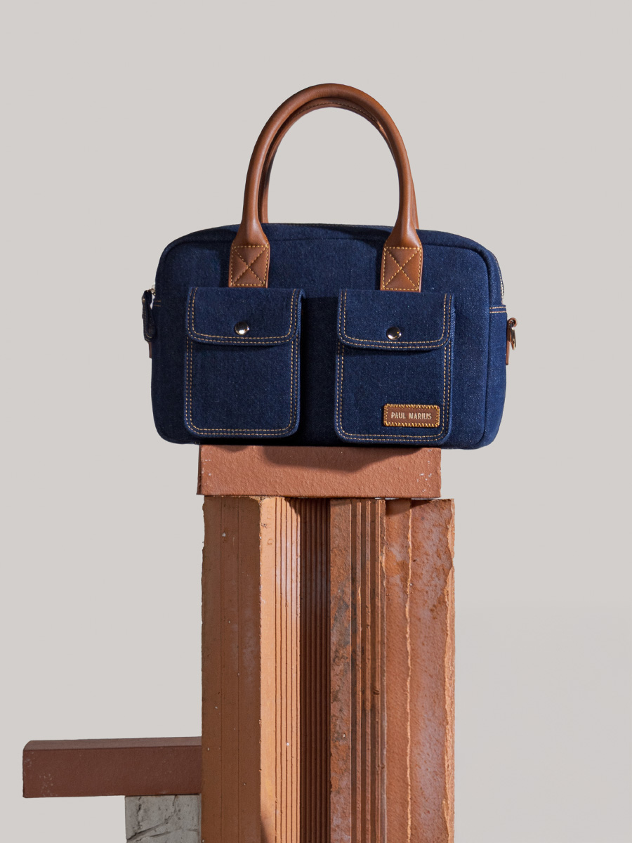 blue-jean-handbag-ledandy-s-denim-brut-ambient-view-w04s-dblu-denim