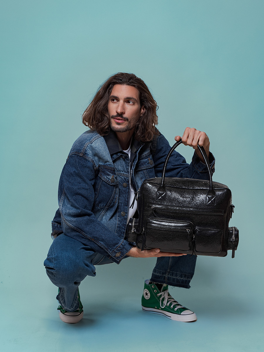 shimmering-black-multipockets-document-holder-ledandy-90s-eclipse-focus-material-view-w204-m-b