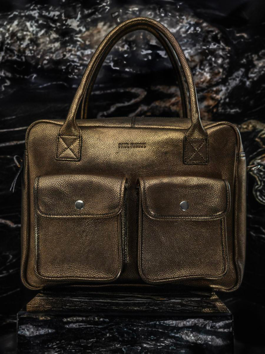 black-and-gold-leather-handbag-ledandy-granite-paul-marius-campaign-picture-w04-gra-g-b