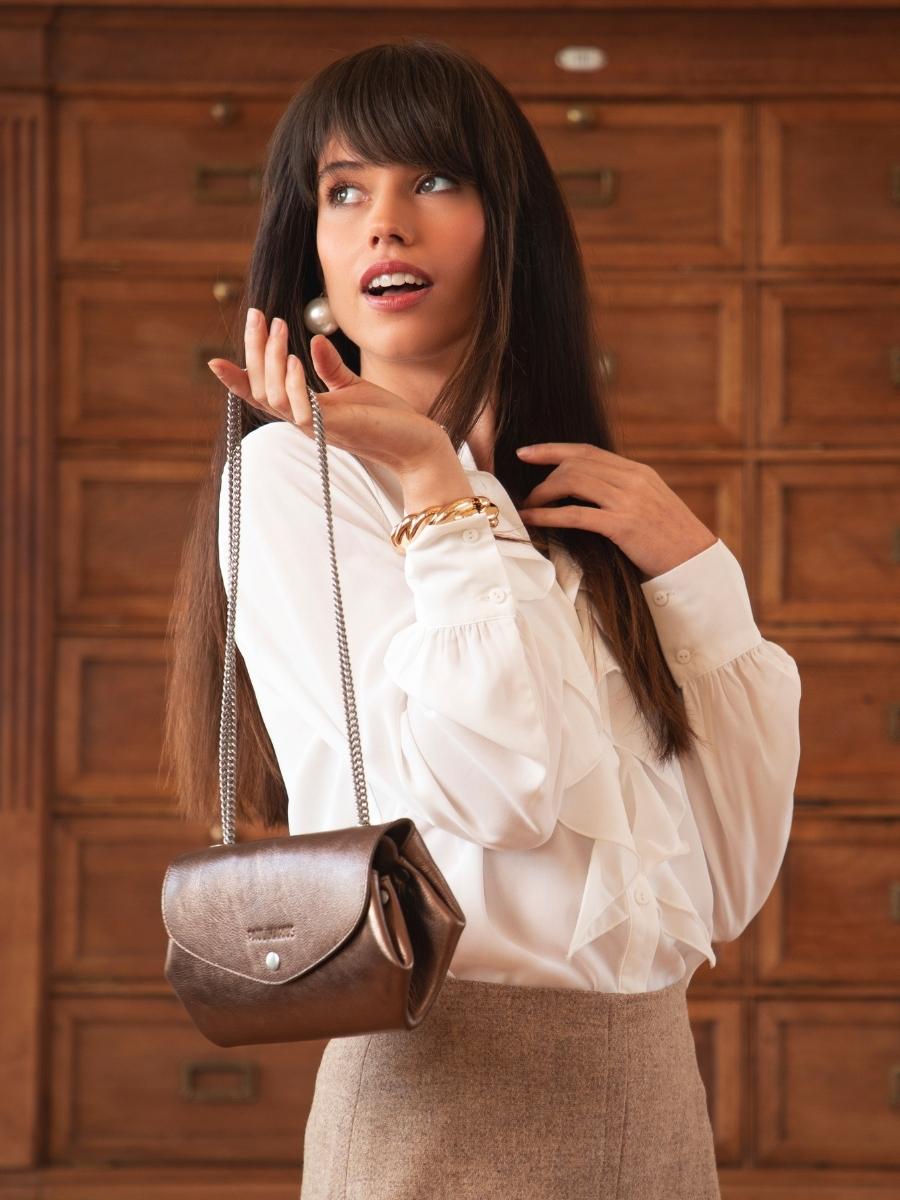 mini-bag-legustave-pochette-copper-focus-material-view-clpl-c