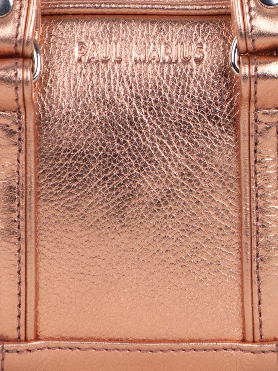 rose-gold-metallic-leather-handbag-lemini-bowling-rose-gold-paul-marius-focus-material-view-picture-w45xs-g-pi