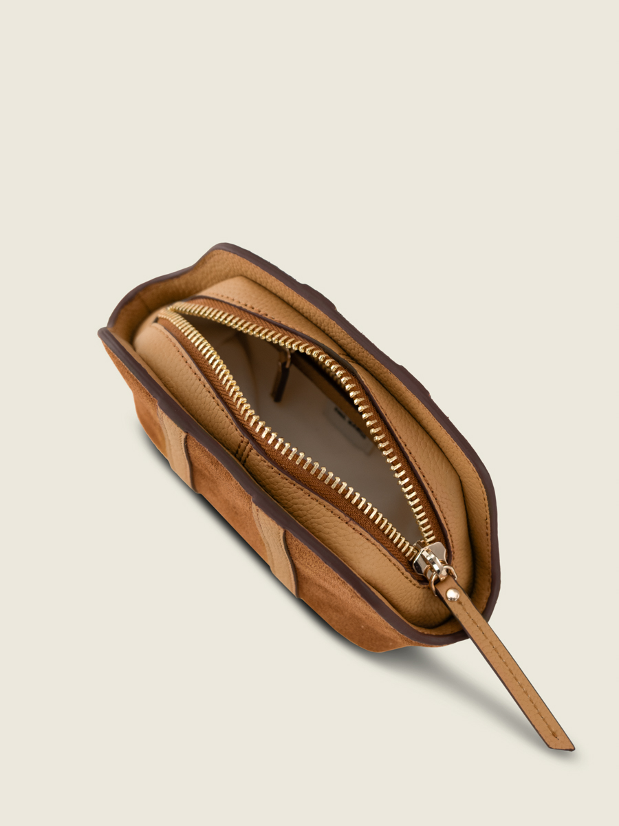 pocket-brown-purse-louis-brick-inside-view-m77-su-co