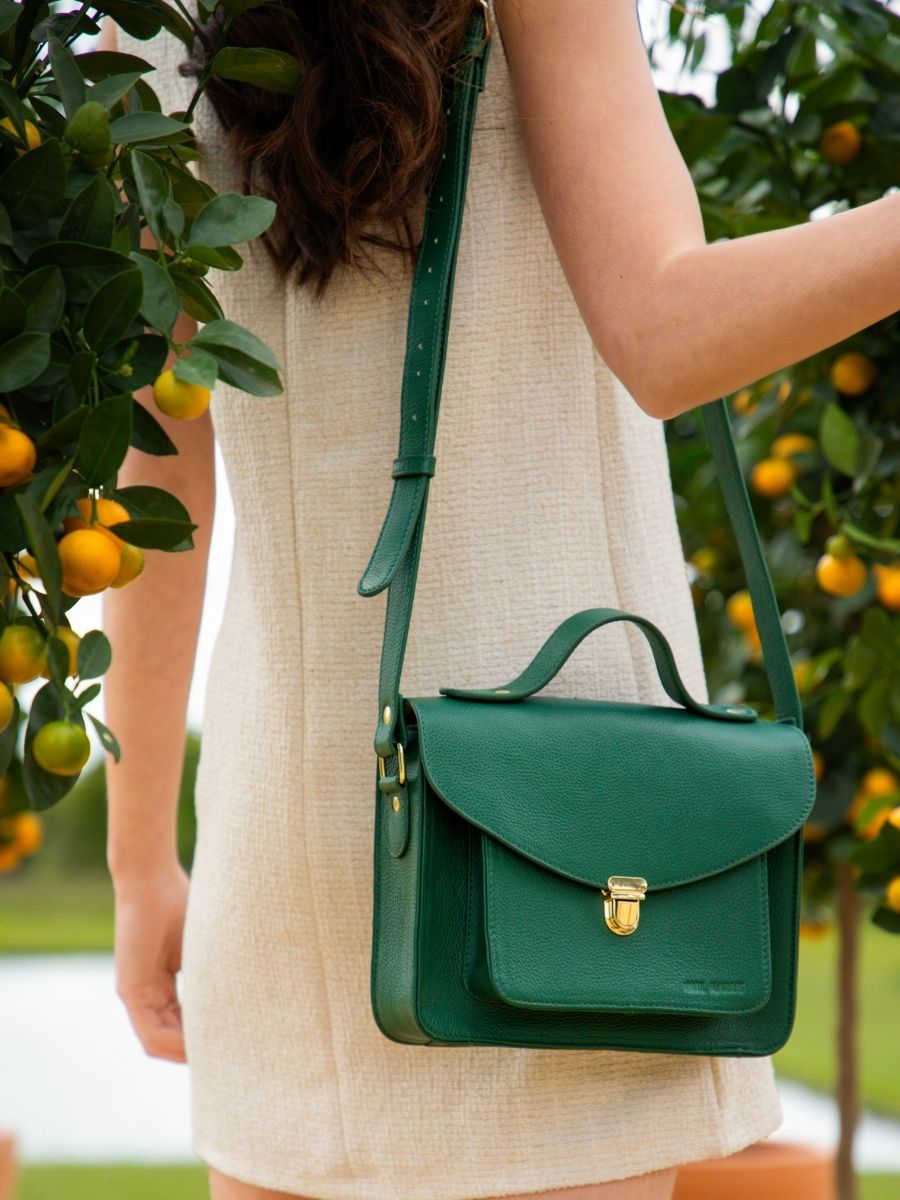 green-leather-handbag-mademoiselle-george-azur-imperial-green-paul-marius-front-view-picture-w05-az-gr