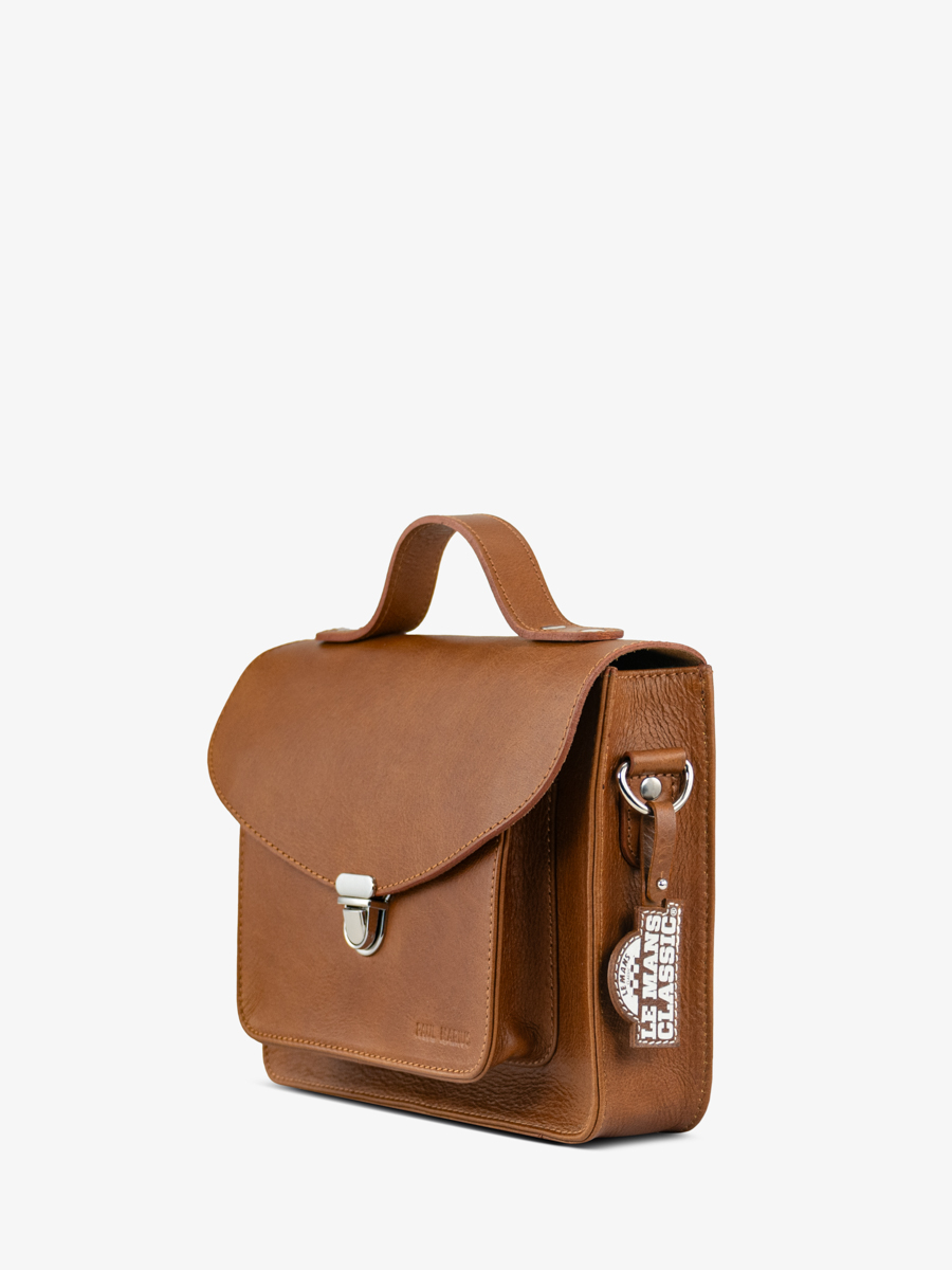 cross-body-bag-brown-leather-mademoiselle-george-le-mans-classic-2025-side-view-picture-w05-lemans-25-l