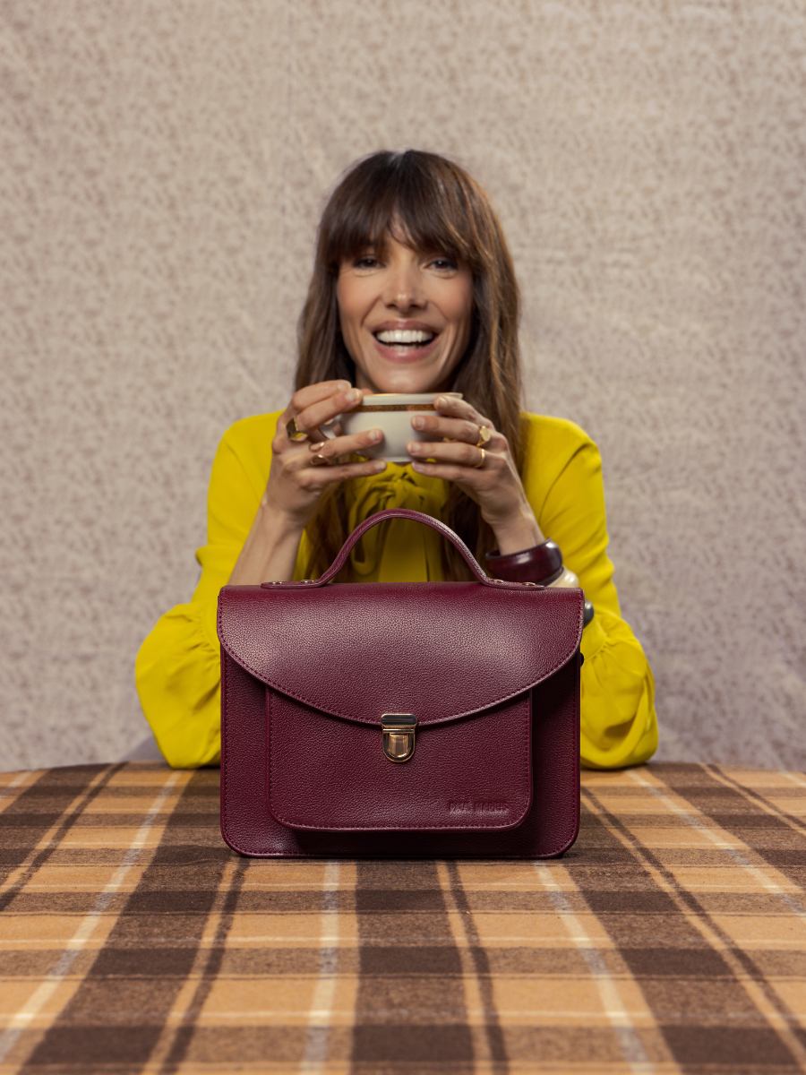 cross-body-bag-leather-mademoiselle-george-n2-burgundy-side-view-w105-p