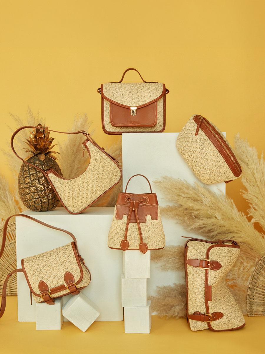Baguette bag in raffia and leather Victoire XS Raphia - Natural / Cognac focus material photo