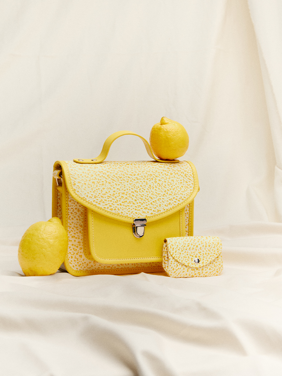 Yellow leather handbag Mademoiselle George - Citronnade side view