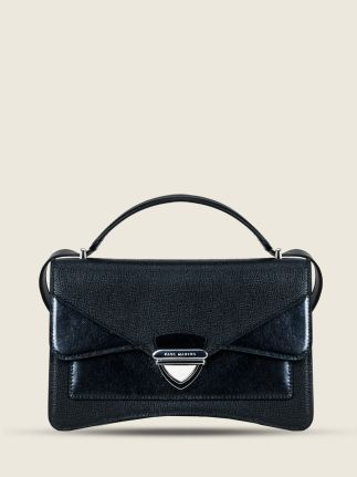 Madame George - Black Caviar