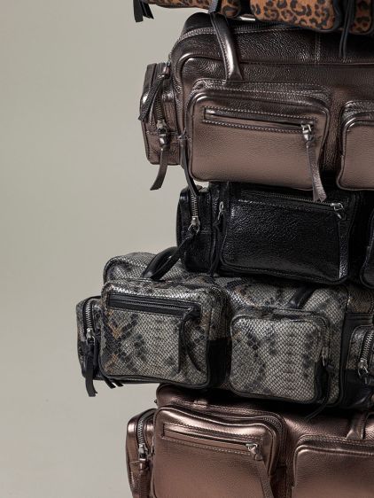 LeBasset 90's Python - Grey / Black