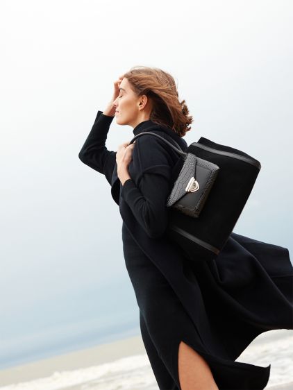 LeCaprice Pochette Croco - Black Patent 