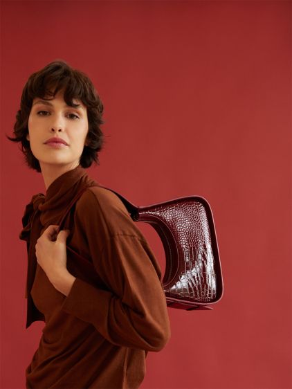 Victoire XS Croco - Patent Burgundy