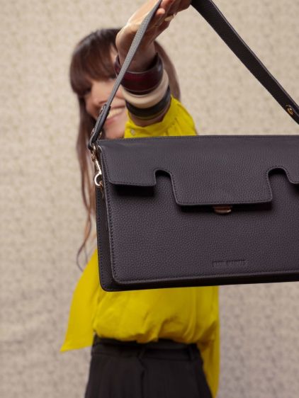 Gabrielle - Soft Black