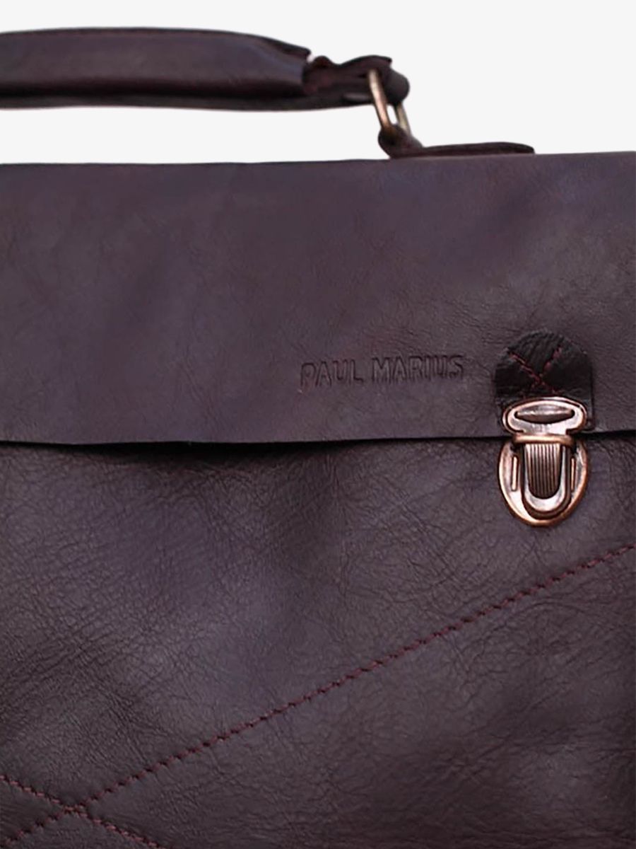 leather-document-holder-black-matter-texture-lelundi-indus-paul-marius-3770003007333