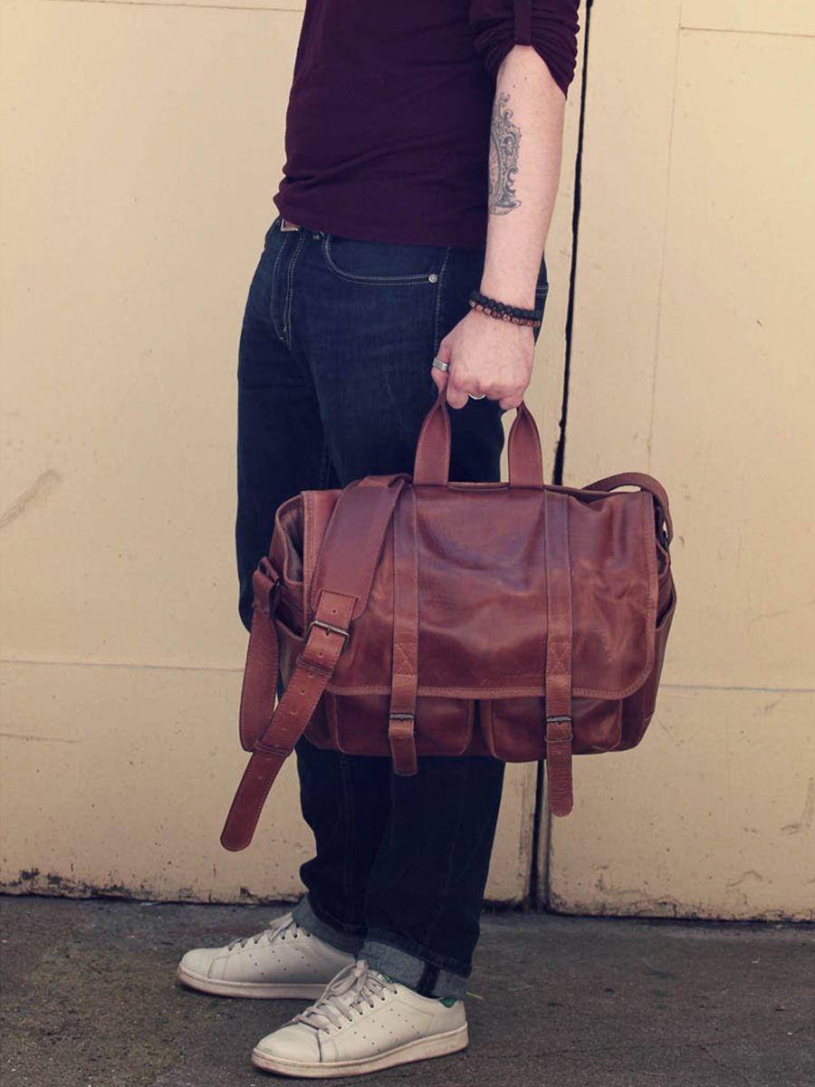 leather-camera-bag-black-side-view-picture-lereporter-indus-paul-marius-3770003007388