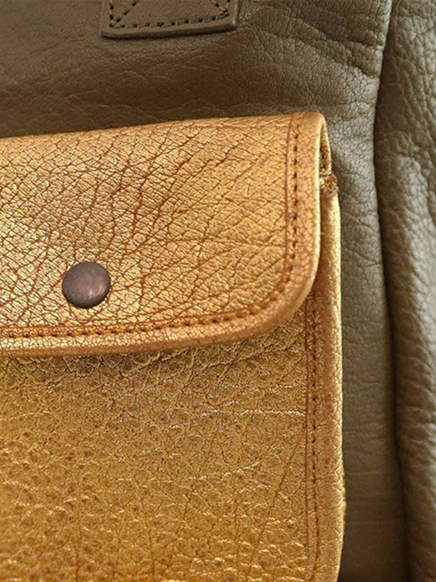 leather-document-holder-for-woman-khaki-green-matter-texture-ledandy-khaki-gold-canvas-paul-marius-3760125335759