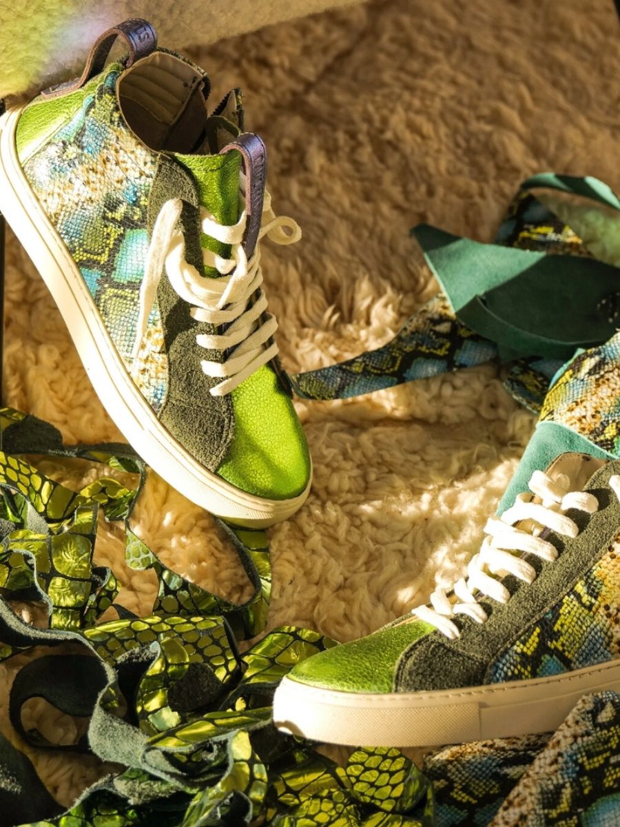sneakers-for-women-multicoloured-green-front-view-picture-pm001-dragon-chimera-paul-marius-3760125349725