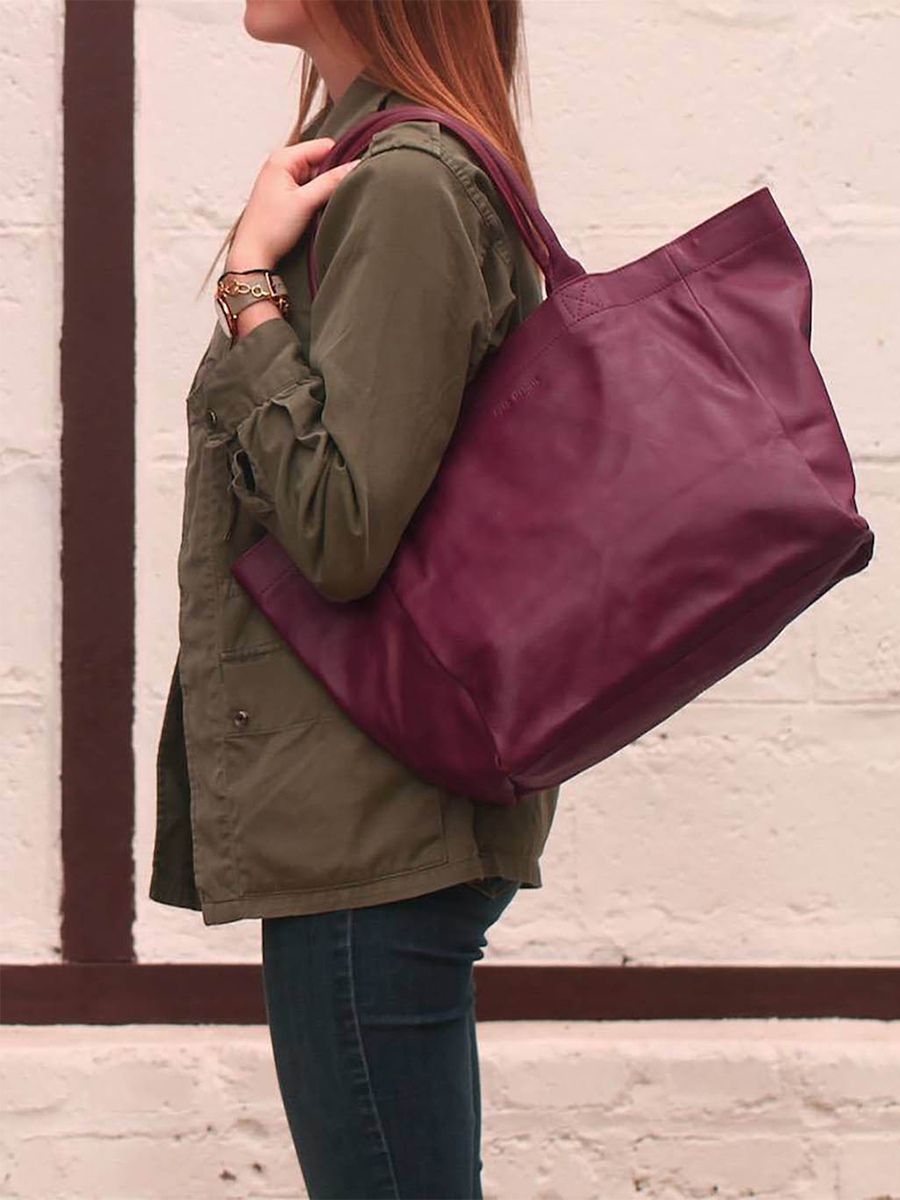 leather-hand-bag-for-woman-purple-picture-parade-monpartenaire--m-plum-paul-marius-3760125333120