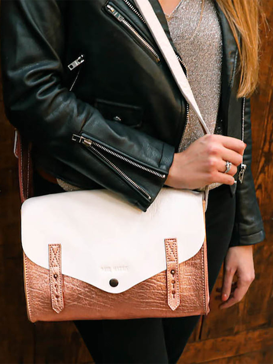 leather-woman-shoulder-bag-pink-gold-white-picture-parade-lindispensable-rose-gold-white-paul-marius-3760125338590