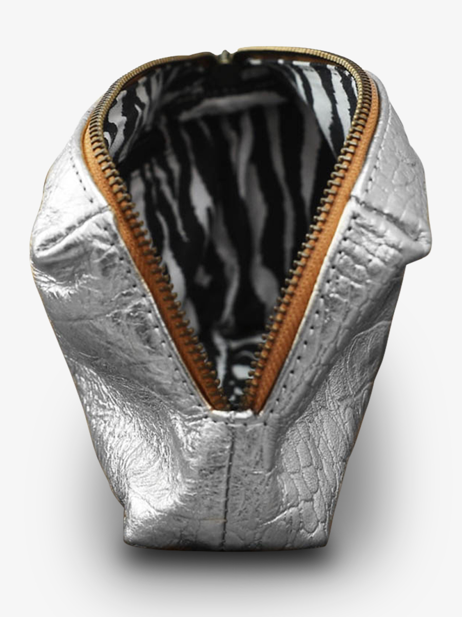 toiletry-bag-for-women-silver-interior-view-picture-adele-caiman-silver-paul-marius-3760125337760